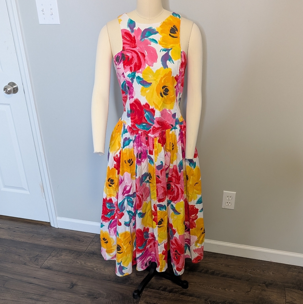 Robbie Bee Bright Floral Fit Flare Midi Dress  Pink, Yellow, Teal Size 8